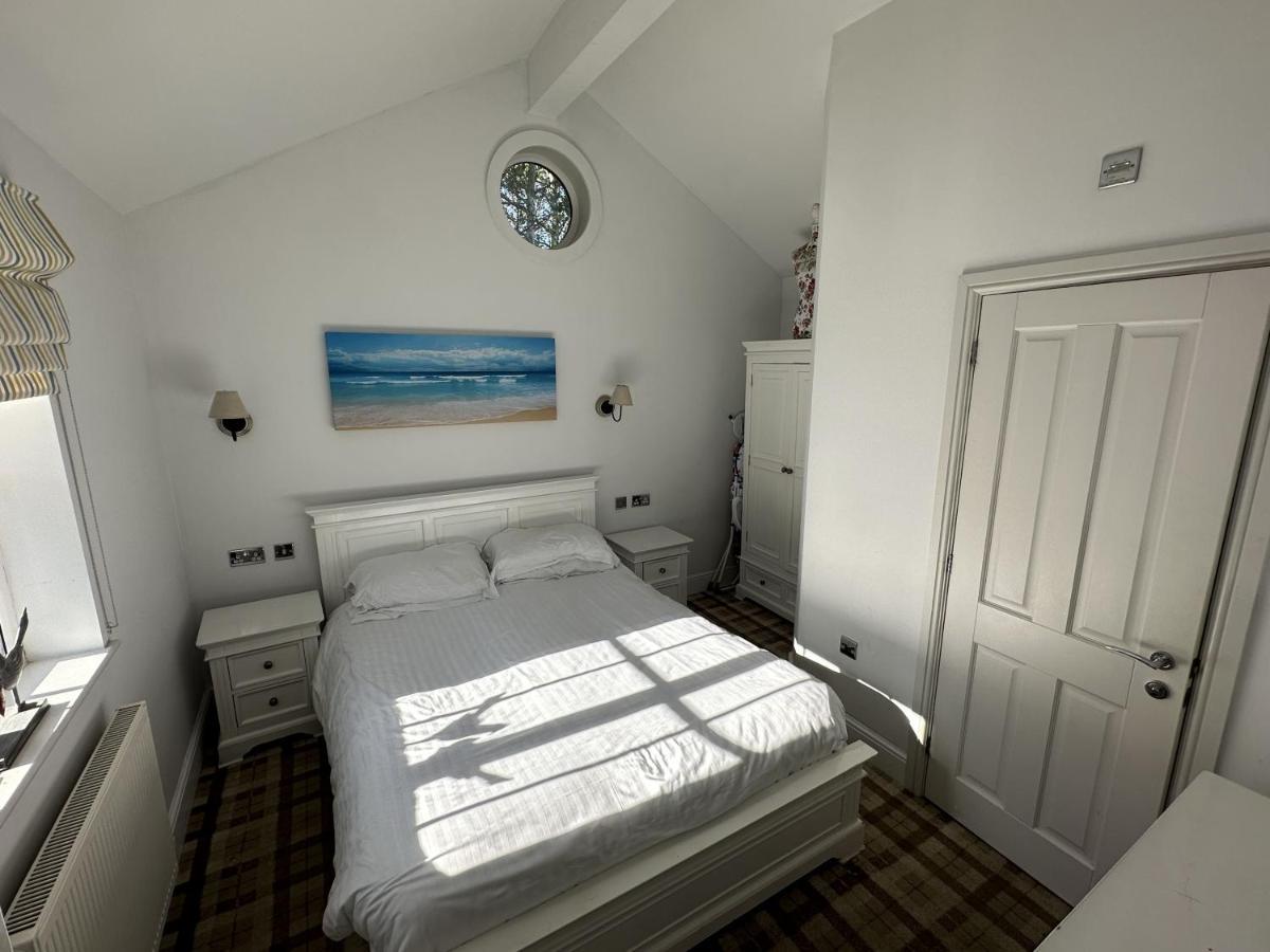 Sandy Bay Hideaway Filey Extérieur photo